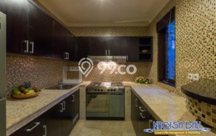 Rumah Luxury Modern Siap Huni di Ungasan Badung Rumah Luxury Modern Siap Huni di Ungasan Badung