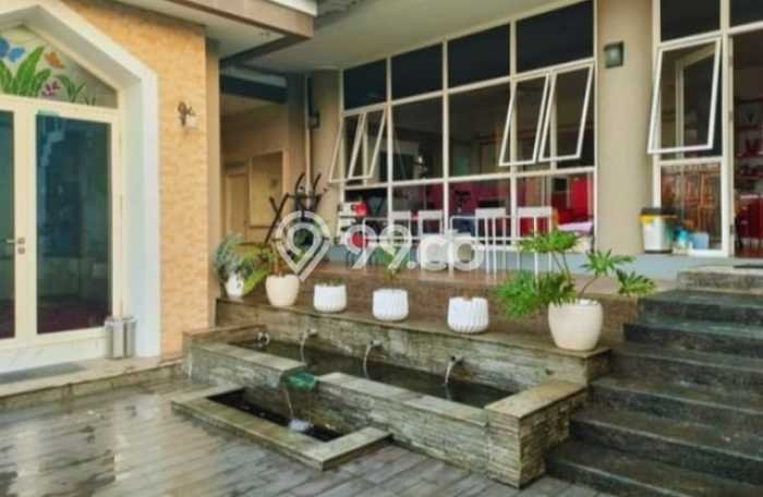 Rumah Elit Modern Tanpa Renovasi di Kota Baru Parahyangan Bandung Rumah Elit Modern Tanpa Renovasi di Kota Baru Parahyangan Bandung