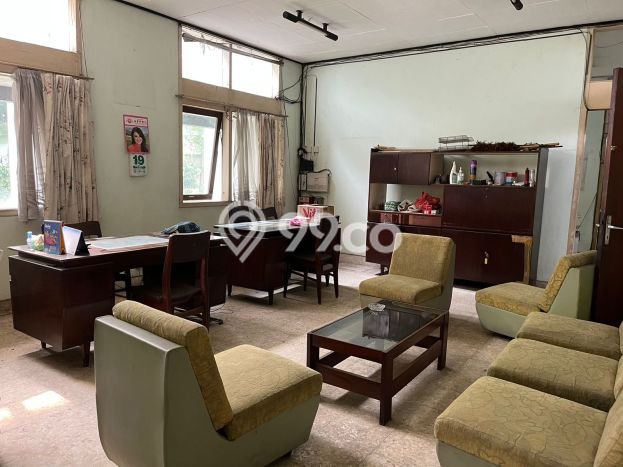Area Ramai! Komersial Dijual di Andir untuk Bisnis Luas Bangunan 2330m2 Area Ramai! Komersial Dijual di Andir untuk Bisnis Luas Bangunan 2330m2