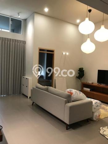Rumah Eksklusif di Kota Baru Parahyangan, Bandung, Luas 209m² LB 130m² Rumah Eksklusif di Kota Baru Parahyangan, Bandung, Luas 209m² LB 130m²