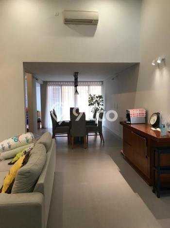 Rumah Eksklusif di Kota Baru Parahyangan, Bandung, Luas 209m² LB 130m² Rumah Eksklusif di Kota Baru Parahyangan, Bandung, Luas 209m² LB 130m²