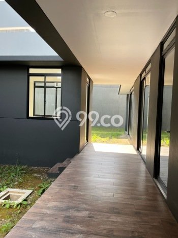 Rumah Elit Modern Tanpa Renovasi di Kota Baru Parahyangan Bandung Rumah Elit Modern Tanpa Renovasi di Kota Baru Parahyangan Bandung