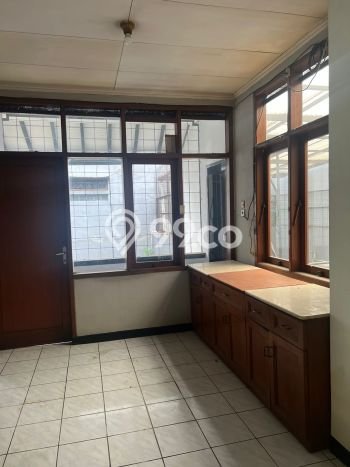 Dijual Rumah Luas Elegan Dengan View Eksklusif di Pasir Kaliki, Bandung Dijual Rumah Luas Elegan Dengan View Eksklusif di Pasir Kaliki, Bandung