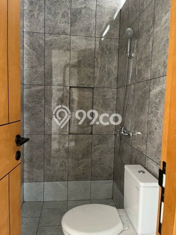 Rumah Elit Modern Tanpa Renovasi di Kota Baru Parahyangan Bandung Rumah Elit Modern Tanpa Renovasi di Kota Baru Parahyangan Bandung