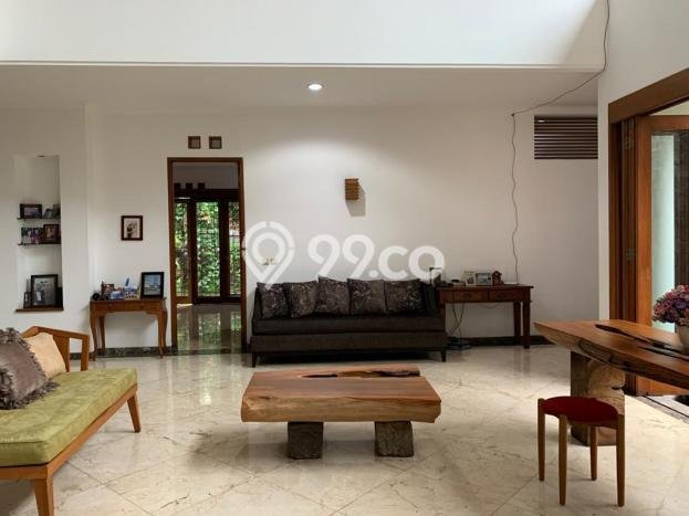 Rumah Siap Huni lokasi Batununggal, Bandung, LT 540m² LB 500m² Rumah Siap Huni lokasi Batununggal, Bandung, LT 540m² LB 500m²