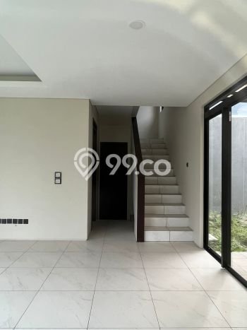 Rumah Elit Modern Siap Huni di Kota Baru Parahyangan Bandung Rumah Elit Modern Siap Huni di Kota Baru Parahyangan Bandung