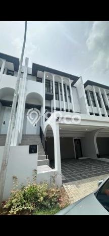 Rumah Disewakan Tangerang LT 98m2 LB 198m2 Kawasan BSD Green Wich Rumah Disewakan Tangerang LT 98m2 LB 198m2 Kawasan BSD Green Wich