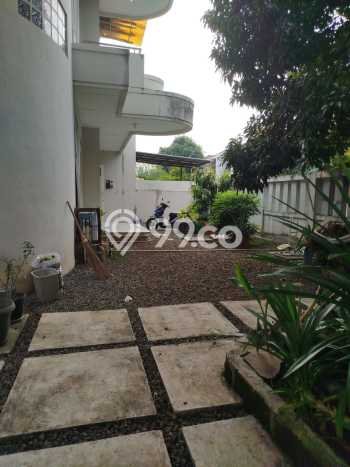 Hunian Elit LB 269m2 Siap Pakai Desain Elegan di Modernland, Tangerang Hunian Elit LB 269m2 Siap Pakai Desain Elegan di Modernland, Tangerang
