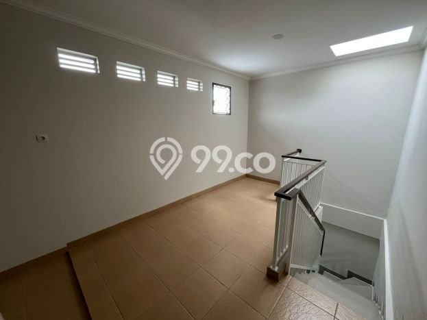 Untuk Dijual! Ruko di Poris Tangerang LT 72m2 / LB 144m2 Kawasan Bisnis Untuk Dijual! Ruko di Poris Tangerang LT 72m2 / LB 144m2 Kawasan Bisnis