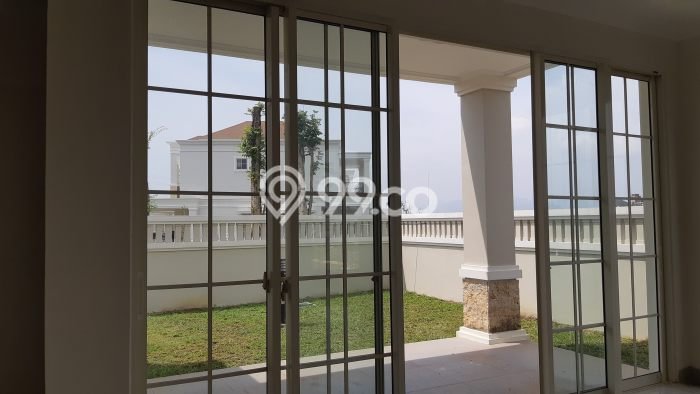 Rumah Elit Modern Siap Huni di Buah Batu Bandung Rumah Elit Modern Siap Huni di Buah Batu Bandung
