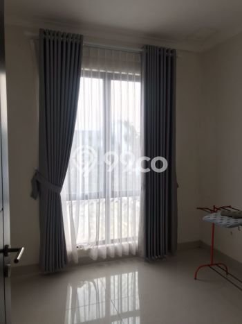 Disewakan! Rumah 3 Kamar Tidur &
3 Kamar Mandi di Podomoro Park Bandung, Bandung Disewakan! Rumah 3 Kamar Tidur &
3 Kamar Mandi di Podomoro Park Bandung, Bandung