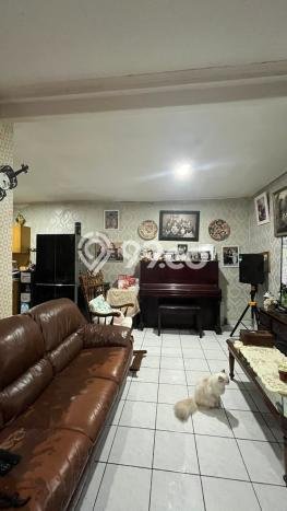 Rumah Minimalis 4 Kamar LT 245m2 di Turangga Rumah Minimalis 4 Kamar LT 245m2 di Turangga