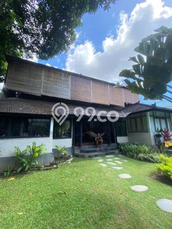 Tempat Strategis! Vila di , Dimensi 400m2m², Area Asri dan aman Tempat Strategis! Vila di , Dimensi 400m2m², Area Asri dan aman