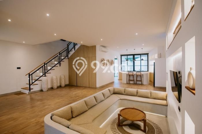 LOKASI STRATEGIS! Vila Kawasan , Luas 200m2m², Area Potensial LOKASI STRATEGIS! Vila Kawasan , Luas 200m2m², Area Potensial