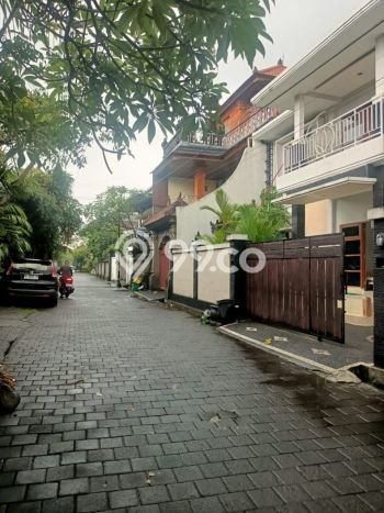 Siap Huni Hunian Elit 5 Kamar di Denpasar Timur Dekat ke Mana Pun Siap Huni Hunian Elit 5 Kamar di Denpasar Timur Dekat ke Mana Pun
