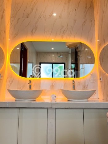Vila Tenang Kawasan , Dimensi 100m2m², Pemandangan Menarik sekitar Vila Tenang Kawasan , Dimensi 100m2m², Pemandangan Menarik sekitar