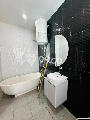 Rumah Kontrakan Badung LT 102m2 LB 80m2 Kawasan Seminyak Rumah Kontrakan Badung LT 102m2 LB 80m2 Kawasan Seminyak