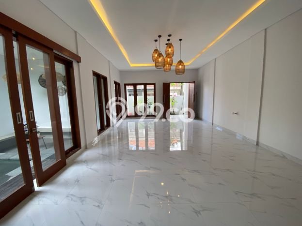 Hunian Berkualitas! Vila di , Dimensi 122m2m², Lingkungan Asri dan tenang Hunian Berkualitas! Vila di , Dimensi 122m2m², Lingkungan Asri dan tenang