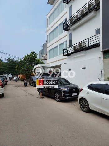 Paling Diincar! Ruko Dijual di Sunter Harga Kompetitif Paling Diincar! Ruko Dijual di Sunter Harga Kompetitif