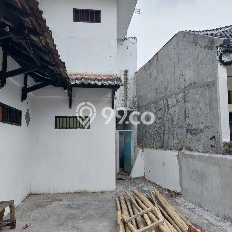 JUAL CEPAT! Rumah Ready Stock Lokasi Premium Pesanggrahan, LT 330m² LB 570m² JUAL CEPAT! Rumah Ready Stock Lokasi Premium Pesanggrahan, LT 330m² LB 570m²