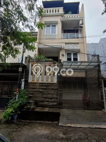 Dijual Rumah Mewah Megah Dengan View Eksklusif di Sunter, Jakarta Utara Dijual Rumah Mewah Megah Dengan View Eksklusif di Sunter, Jakarta Utara