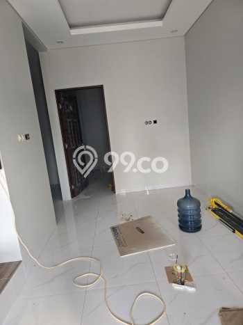 Rumah Luas Asri 3 KT Siap Pakai di Bambu Apus Jakarta Timur Rumah Luas Asri 3 KT Siap Pakai di Bambu Apus Jakarta Timur