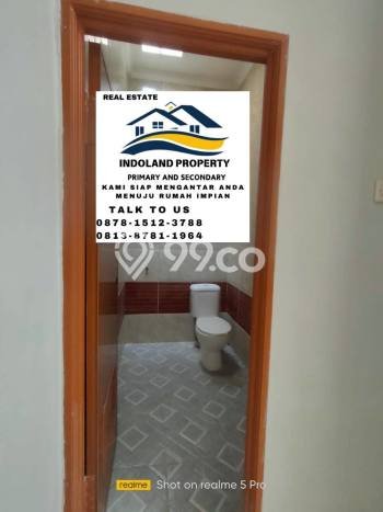 Rumah Strategis dengan 3 Kamar Tidur dan 1 Kamar Mandi di Area Pondok Ungu, Bekasi Rumah Strategis dengan 3 Kamar Tidur dan 1 Kamar Mandi di Area Pondok Ungu, Bekasi