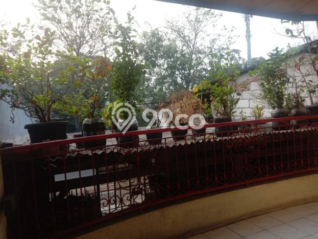 Rumah Nyaman bagi Keluarga di Jatinegara - 6 KT Rumah Nyaman bagi Keluarga di Jatinegara - 6 KT
