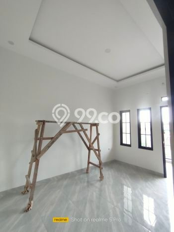 SIAP HUNI! Rumah Asri di Harapan Indah, Luas 90m² Bangunan 150m² SIAP HUNI! Rumah Asri di Harapan Indah, Luas 90m² Bangunan 150m²