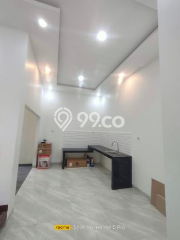 SIAP HUNI! Rumah Asri di Harapan Indah, Luas 90m² Bangunan 150m² SIAP HUNI! Rumah Asri di Harapan Indah, Luas 90m² Bangunan 150m²