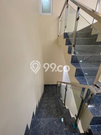 Rumah Minimalis 3 KT di harapan indah Bekasi Semi Furnished Rumah Minimalis 3 KT di harapan indah Bekasi Semi Furnished