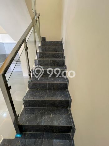 Rumah Minimalis 3 KT di harapan indah Bekasi Semi Furnished Rumah Minimalis 3 KT di harapan indah Bekasi Semi Furnished