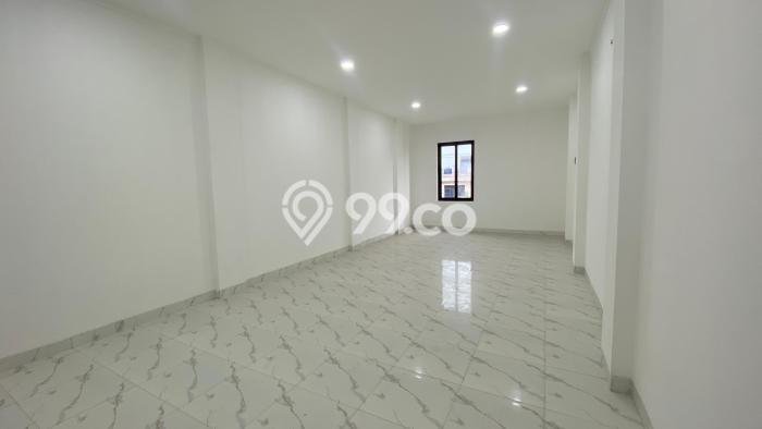Disewakan Ruko komersial di Tambun Selatan luas bangunan 100m2 Disewakan Ruko komersial di Tambun Selatan luas bangunan 100m2