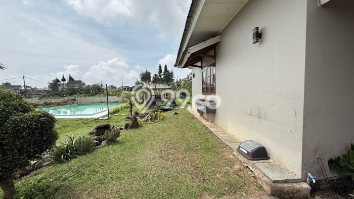 Vila di Cipanas, Area 2675m2m², Akses ke Pusat Kota Vila di Cipanas, Area 2675m2m², Akses ke Pusat Kota