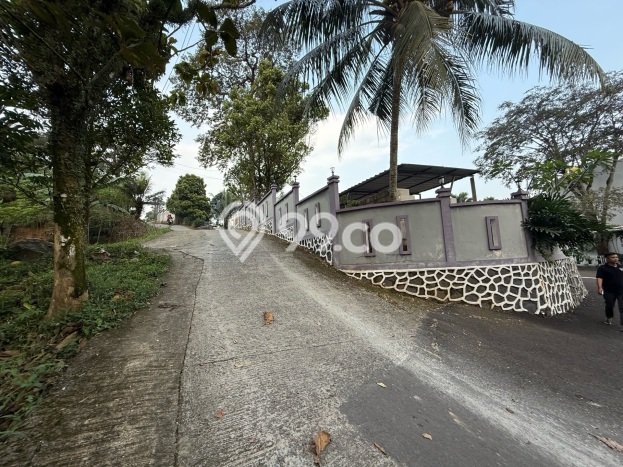 Unit Komersial Dijual di Citeureup Bogor Luas Tanah 5466m2, Luas Bangunan 500m2 Unit Komersial Dijual di Citeureup Bogor Luas Tanah 5466m2, Luas Bangunan 500m2