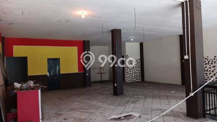 Ruko Dijual di Bogor LT 98m2 & LB 300m2 Lokasi Terbaik! Ruko Dijual di Bogor LT 98m2 & LB 300m2 Lokasi Terbaik!