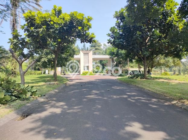 Tanah Dijual Area Strategis di Rancamaya Bogor 761m2 Tanah Dijual Area Strategis di Rancamaya Bogor 761m2