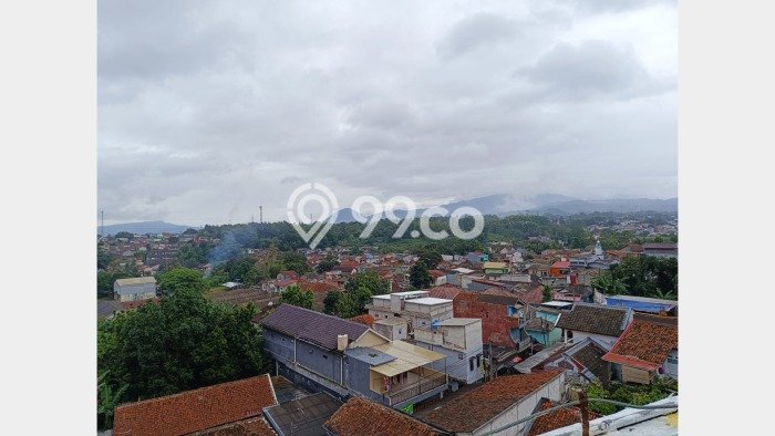 Ruko untuk Disewa di Pusat Bogor Luas Bangunan 202m2 Ruko untuk Disewa di Pusat Bogor Luas Bangunan 202m2