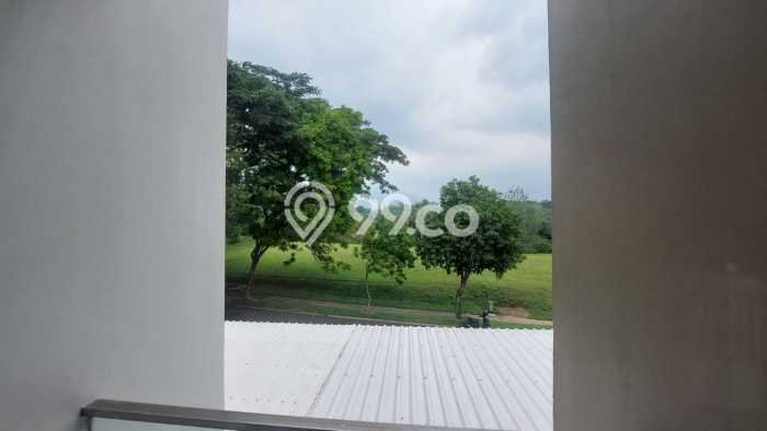 Ready to Use! Premium House LT 240m2 Desain Elegan di Rancamaya Ready to Use! Premium House LT 240m2 Desain Elegan di Rancamaya