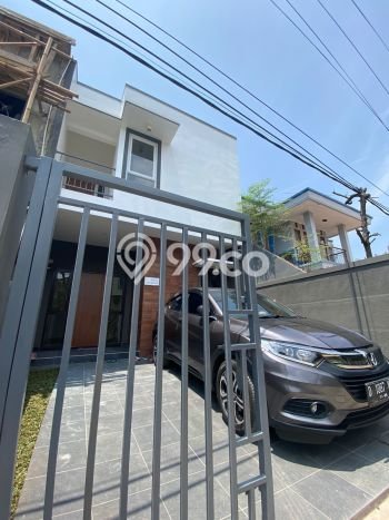 Rumah Modern 4 KT di BKR Bandung Unfurnished Rumah Modern 4 KT di BKR Bandung Unfurnished