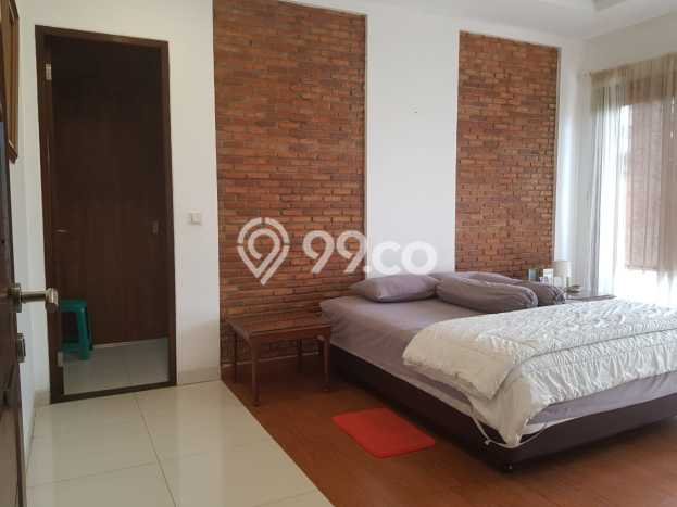 Rumah Luxury Modern Tanpa Renovasi di Pondok Gede Bekasi Rumah Luxury Modern Tanpa Renovasi di Pondok Gede Bekasi