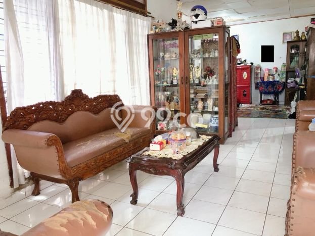 Dijual Rumah Premium dengan Fasilitas Sekitar Komplit di Tebet, Jakarta Selatan Dijual Rumah Premium dengan Fasilitas Sekitar Komplit di Tebet, Jakarta Selatan