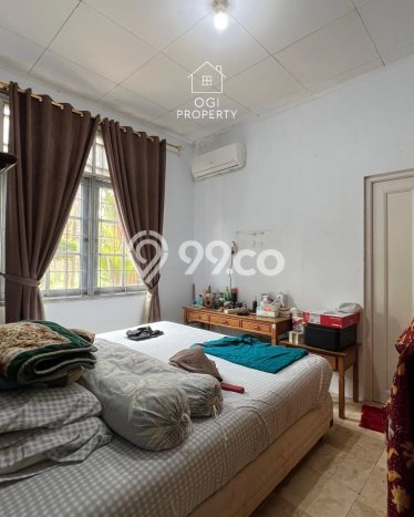 Rumah Elit Modern Tanpa Renovasi di Bintaro Jakarta Selatan Rumah Elit Modern Tanpa Renovasi di Bintaro Jakarta Selatan
