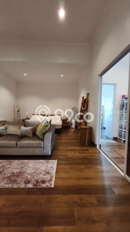 Jual Rumah Mewah Megah Dengan View Eksklusif di Jurangmangu, Tangerang Jual Rumah Mewah Megah Dengan View Eksklusif di Jurangmangu, Tangerang
