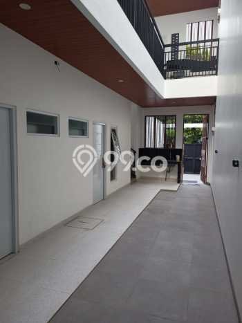 Ready to Use! Luxury House LT 119m2 Desain Elegan di Sunter Ready to Use! Luxury House LT 119m2 Desain Elegan di Sunter