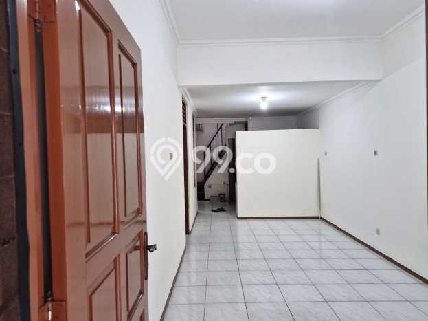 Rumah Modern Minimalis 4 Kamar Bisa Langsung Pindah di Kelapa Gading Rumah Modern Minimalis 4 Kamar Bisa Langsung Pindah di Kelapa Gading