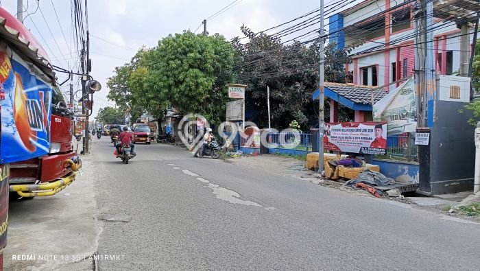 Hunian Elit LB 500m2 Siap Huni Desain Elegan di Kranji, Bekasi Hunian Elit LB 500m2 Siap Huni Desain Elegan di Kranji, Bekasi