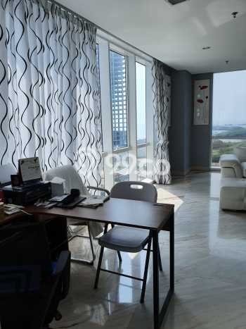 Hunian Apartemen Mewah & Prestisius 3 BR di Penjaringan, Jakarta Utara Hunian Apartemen Mewah & Prestisius 3 BR di Penjaringan, Jakarta Utara