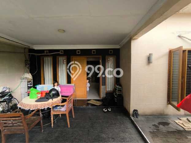 Dijual Hunian Rumah Nyaman 4 Kamar di Bintaro, Tangerang Selatan Dijual Hunian Rumah Nyaman 4 Kamar di Bintaro, Tangerang Selatan