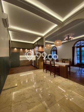Dijual Rumah Premium dengan Fasilitas Sekitar Lengkap di Cilandak, Jakarta Selatan Dijual Rumah Premium dengan Fasilitas Sekitar Lengkap di Cilandak, Jakarta Selatan